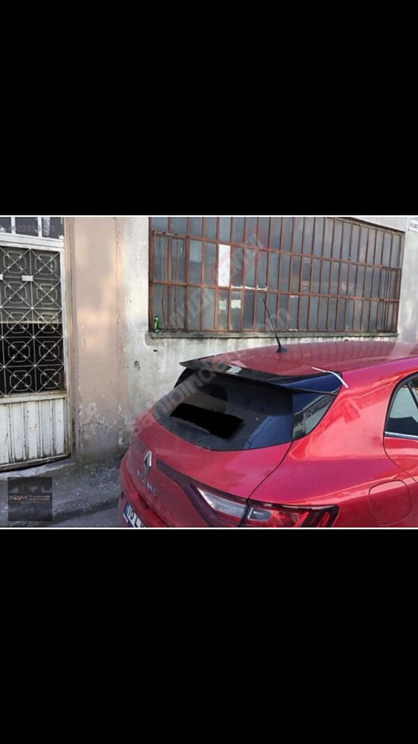 MEGANE 4 HB SPOİLER (FİBER)