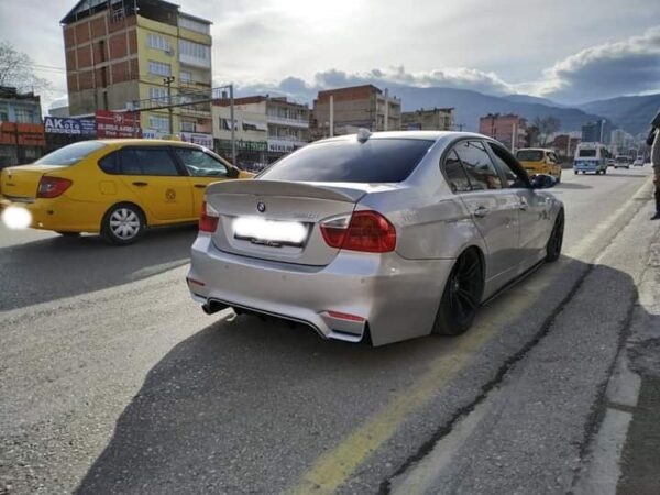 BMW E90 ARKA TAMPON BOYASIZ (FİBER) - Görsel 2