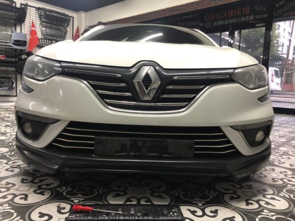 MEGANE 4 ÖN EK (PLASTİK)