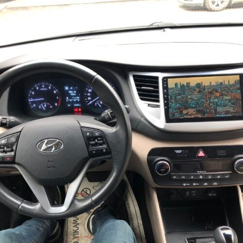 HYUNDAİ TUCSON ANDROİD MULTİMEDYA 4-32 8 ÇEK. CARPLAY- QLED EKRAN- AHD GERİ GÖRÜŞ KAMERASI 3 AMFİ ÇIKIŞLI PRO CİHAZ