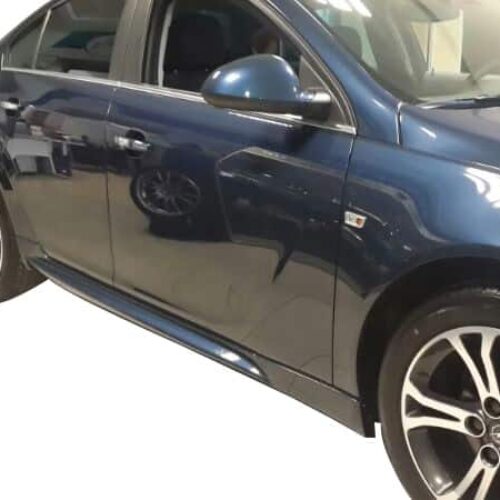 Opel İnsignia 2009 – 2016 İrmscher Yan Marşpiyel Seti (Plastik)