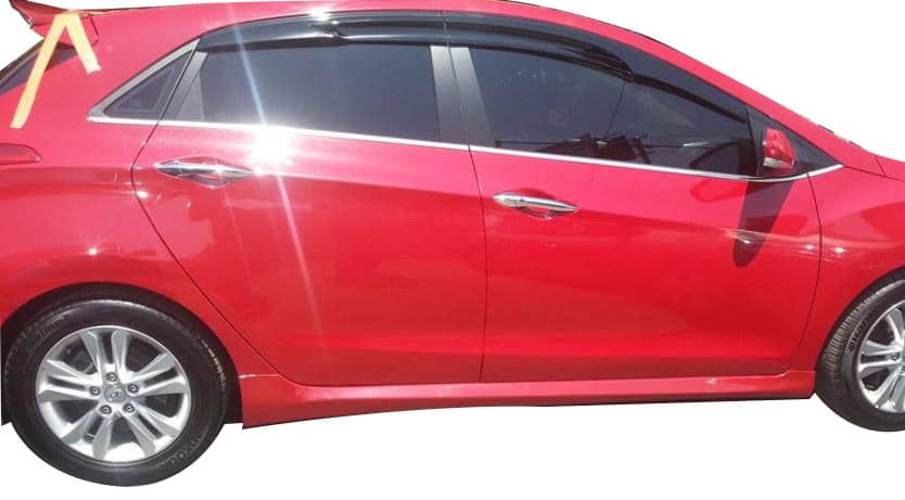Hyundai i30 (2011-2016) Custom Yan Marşpiyel Seti (Plastik) - Görsel 2